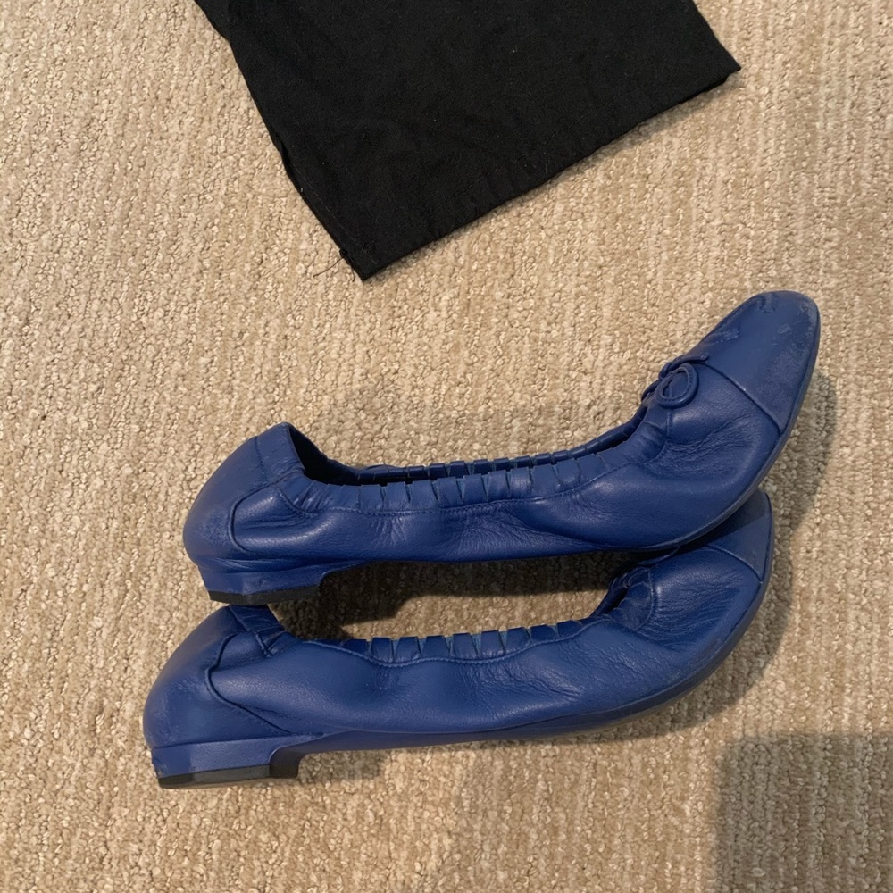 Chanel blue leather ballerina flats size 38 - Picture 9 of 12